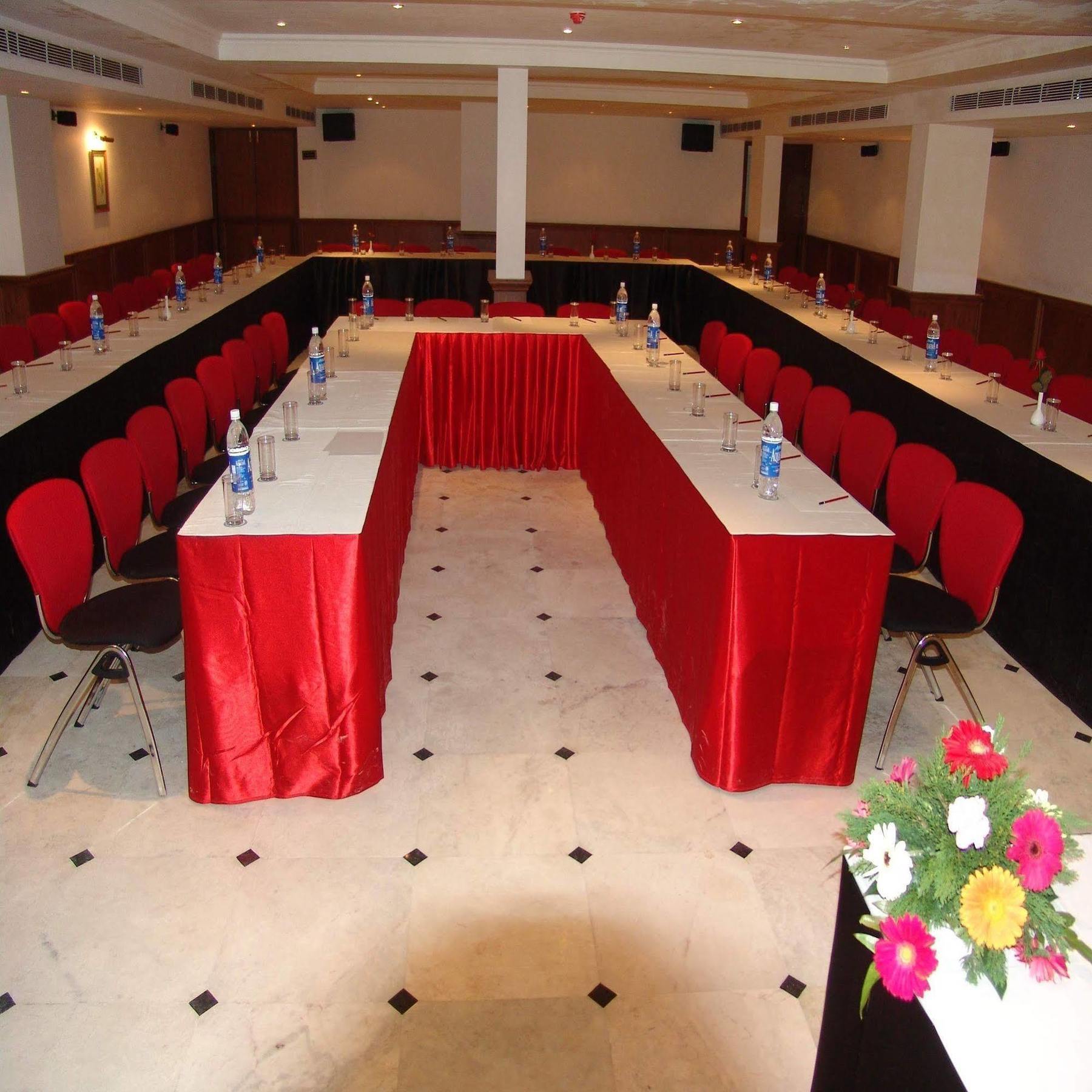 The Royal Plaza Gangtok Hotell Exteriör bild